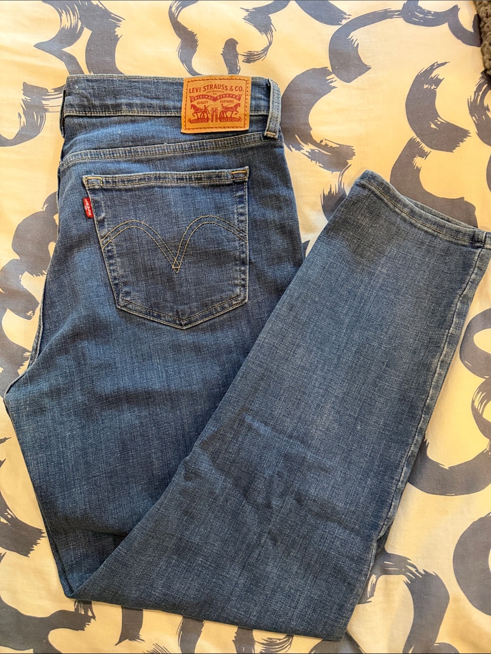 Levi's Blue Boyfriend Women's Jeans with Signature Back Pocket